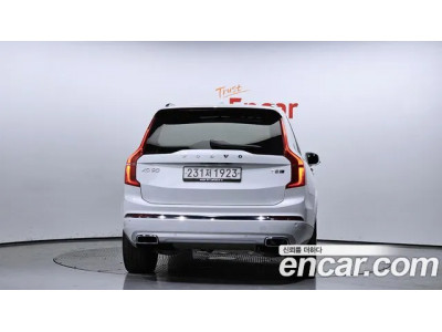 Volvo XC90 2020 г.