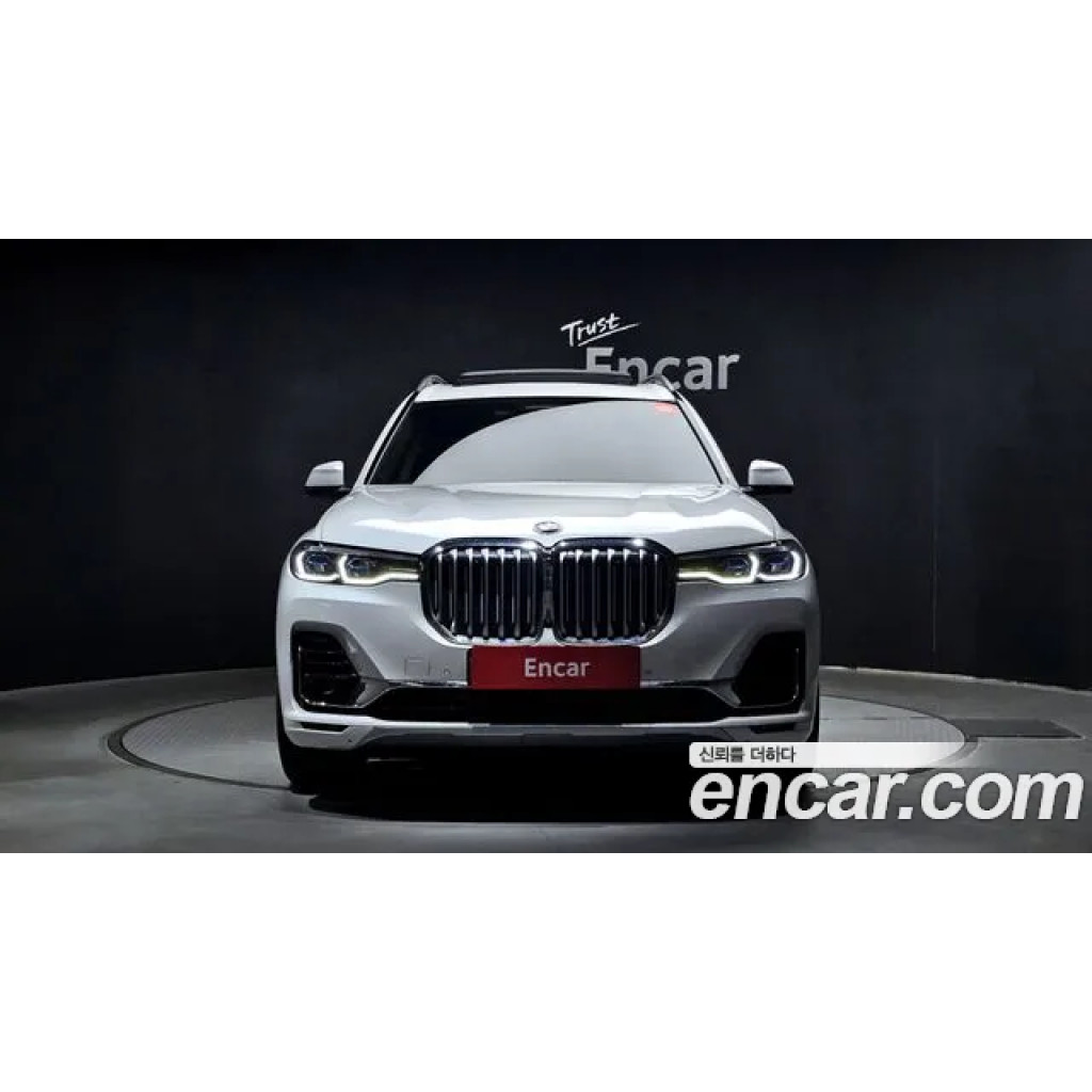 BMW X7 2021 г.