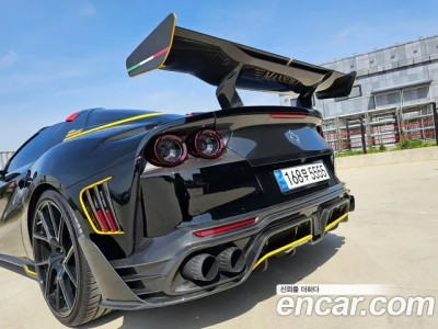 Ferrari 812 2021 г.