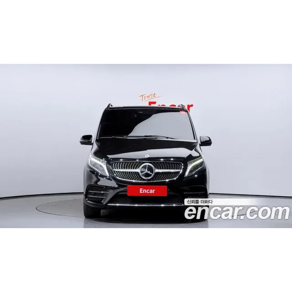 Mercedes Benz V-Class 2021 г.