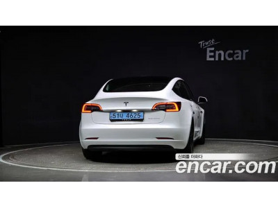 Tesla Model 3 2022 г.