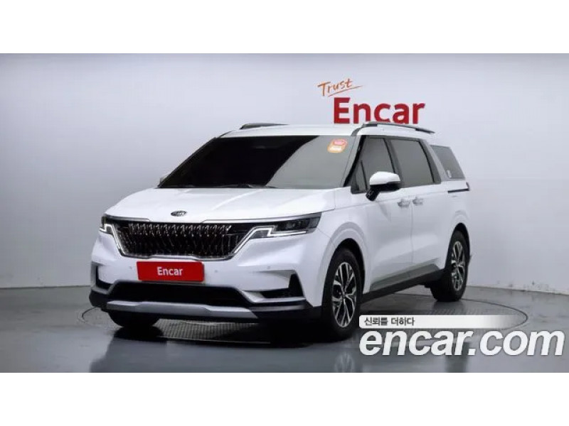 KIA Carnival 2021 г.