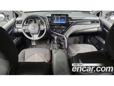 Toyota Camry 2023 г.