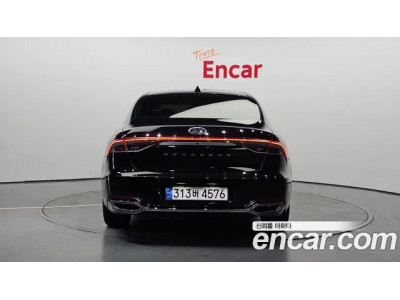 Hyundai Grandeur 2023 г.