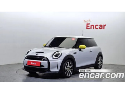 Mini Cooper 2022 г.