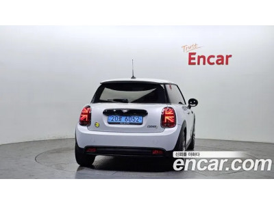 Mini Cooper 2022 г.