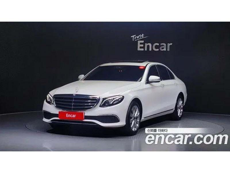 Mercedes Benz E-Class 2020 г.
