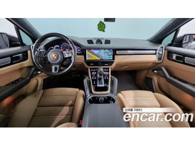 Porsche Cayenne 2021 г.