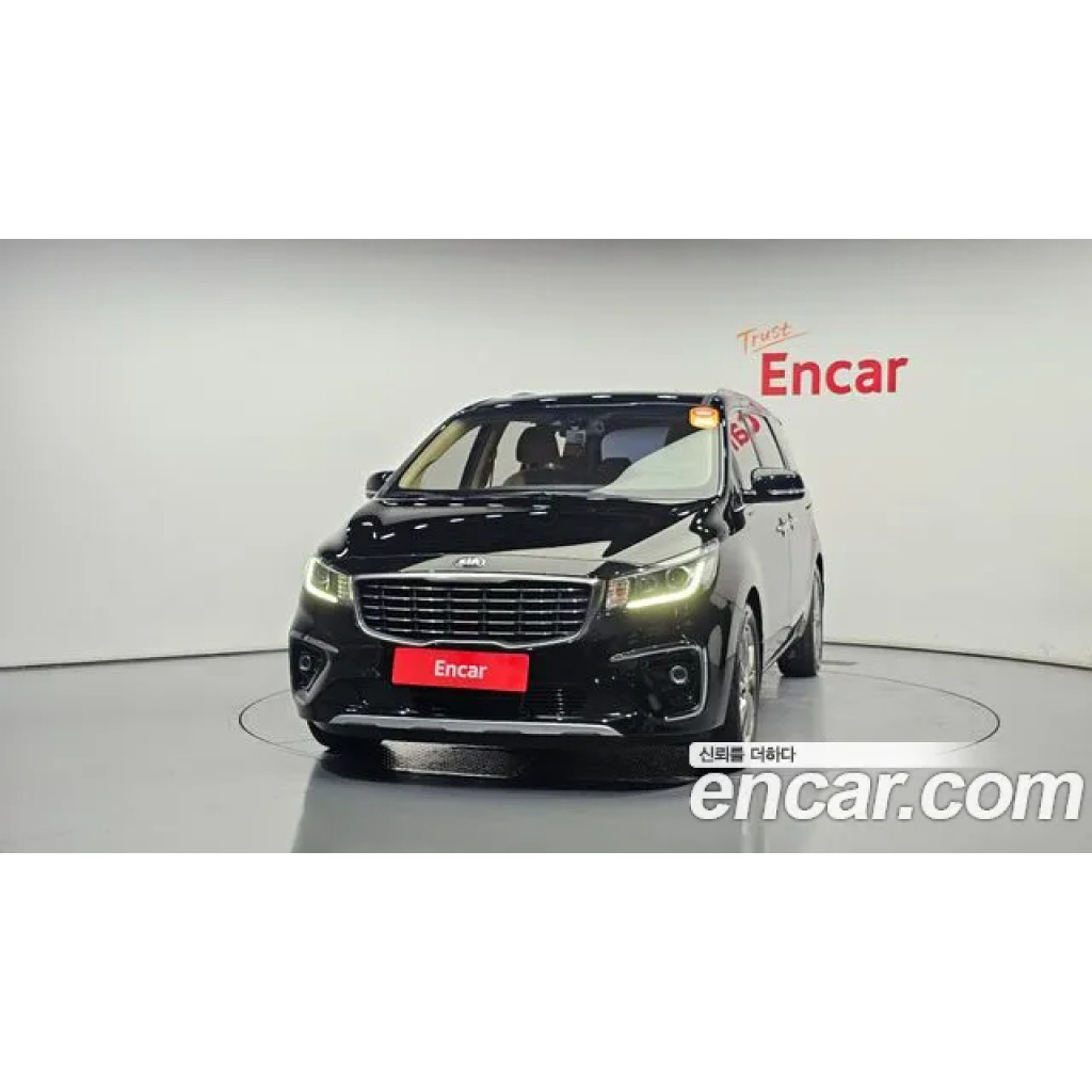 KIA Carnival 2020 г.