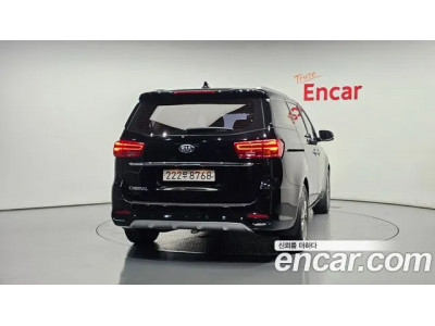KIA Carnival 2020 г.