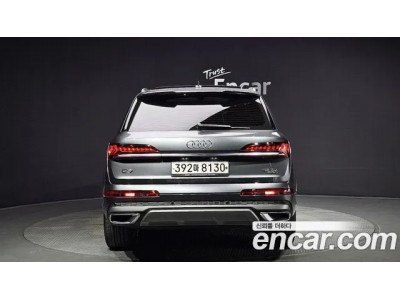 Audi Q7 2020 г.