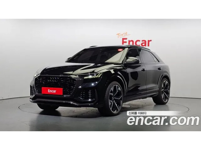Audi Rsq8 2022 г.