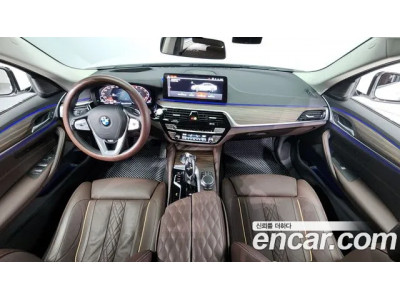 BMW 5 Серии 2023 г.