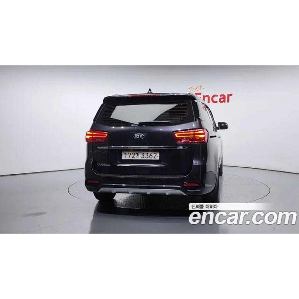 KIA Carnival 2020 г.