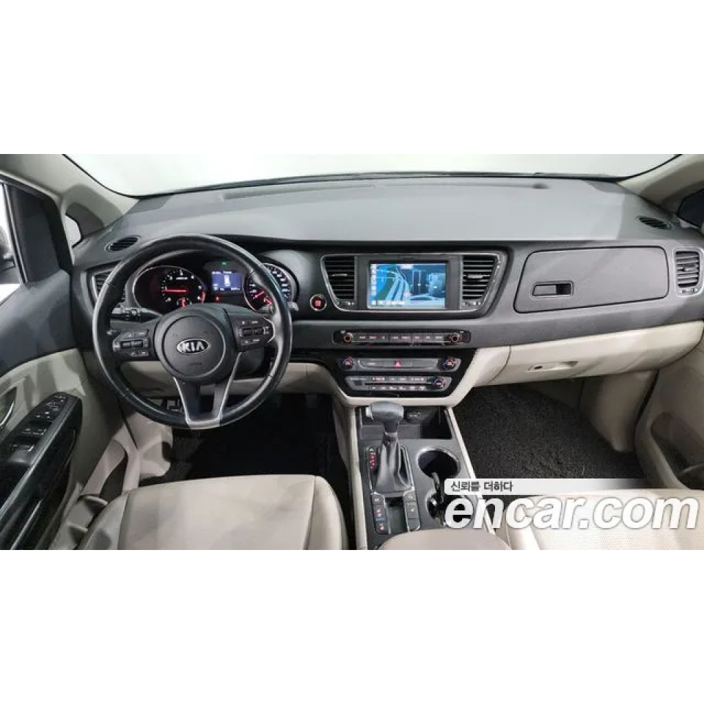 KIA Carnival 2020 г.