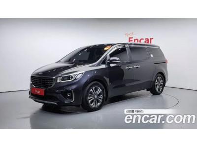 KIA Carnival 2020 г.