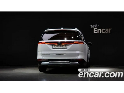 KIA Carnival 2021 г.