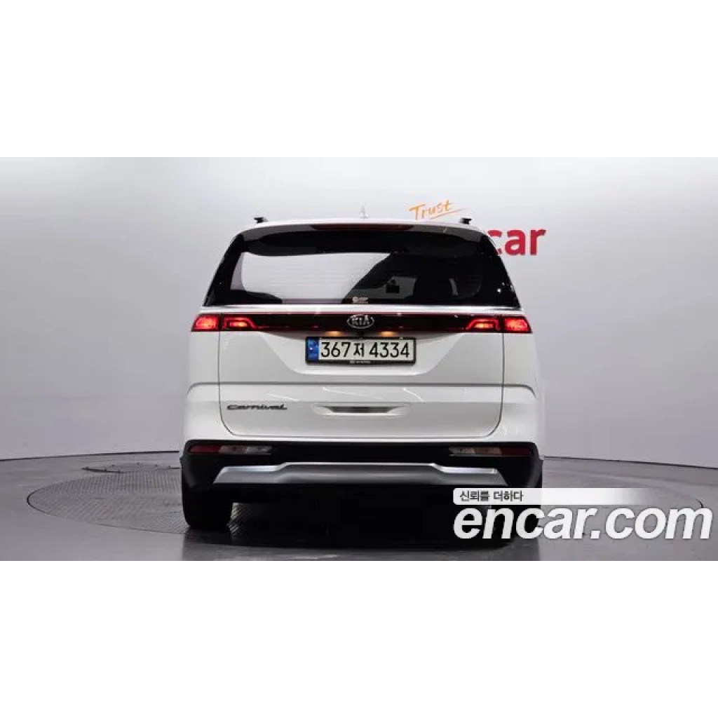KIA Carnival 2021 г.