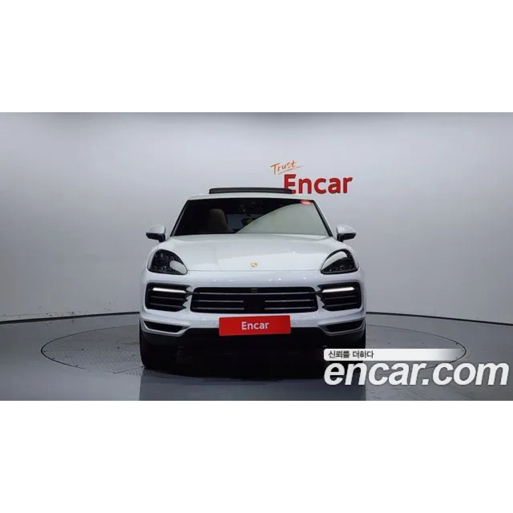 Porsche Cayenne 2020 г.