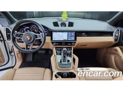 Porsche Cayenne 2020 г.