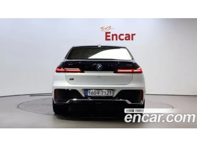 BMW 7 Серии 2023 г.