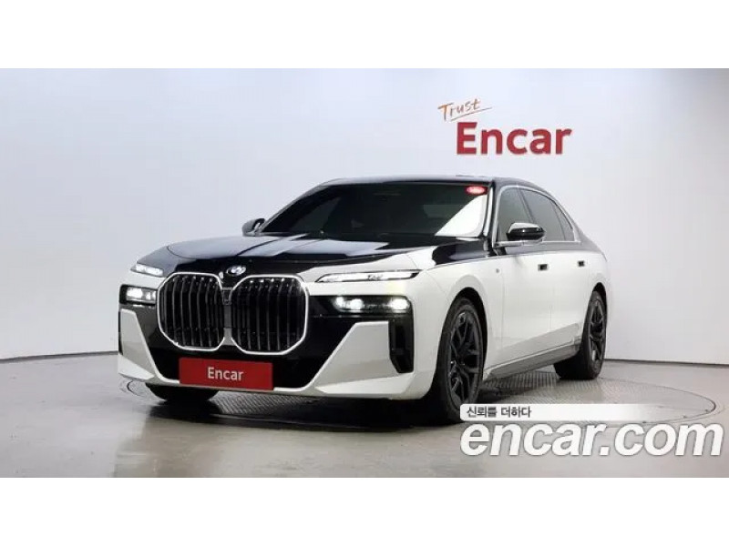 BMW 7 Серии 2023 г.