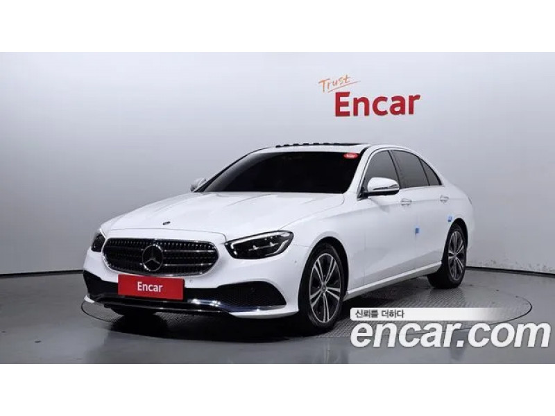 Mercedes Benz E-Class 2022 г.