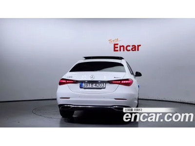 Mercedes Benz C-Class 2023 г.
