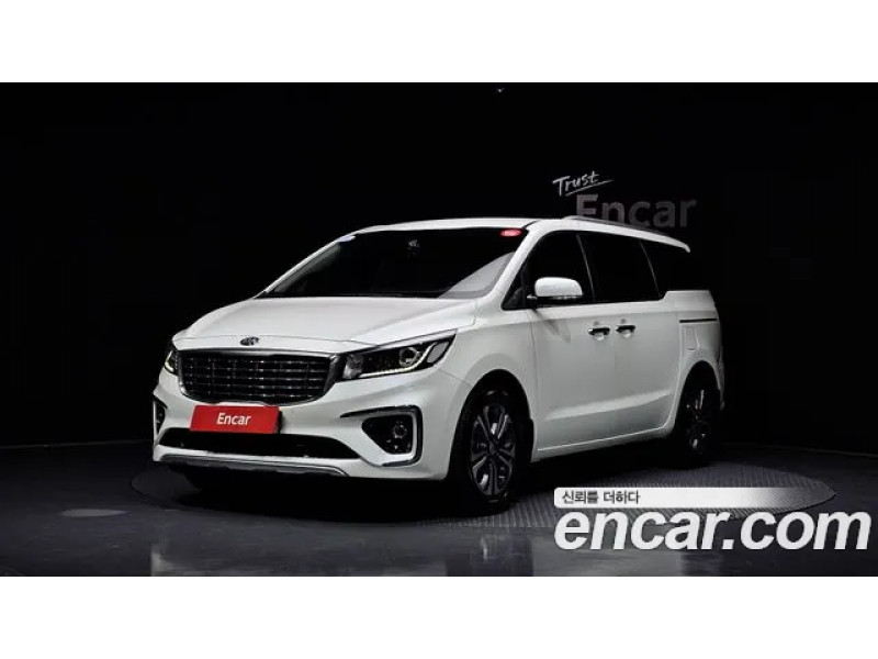 KIA Carnival 2020 г.