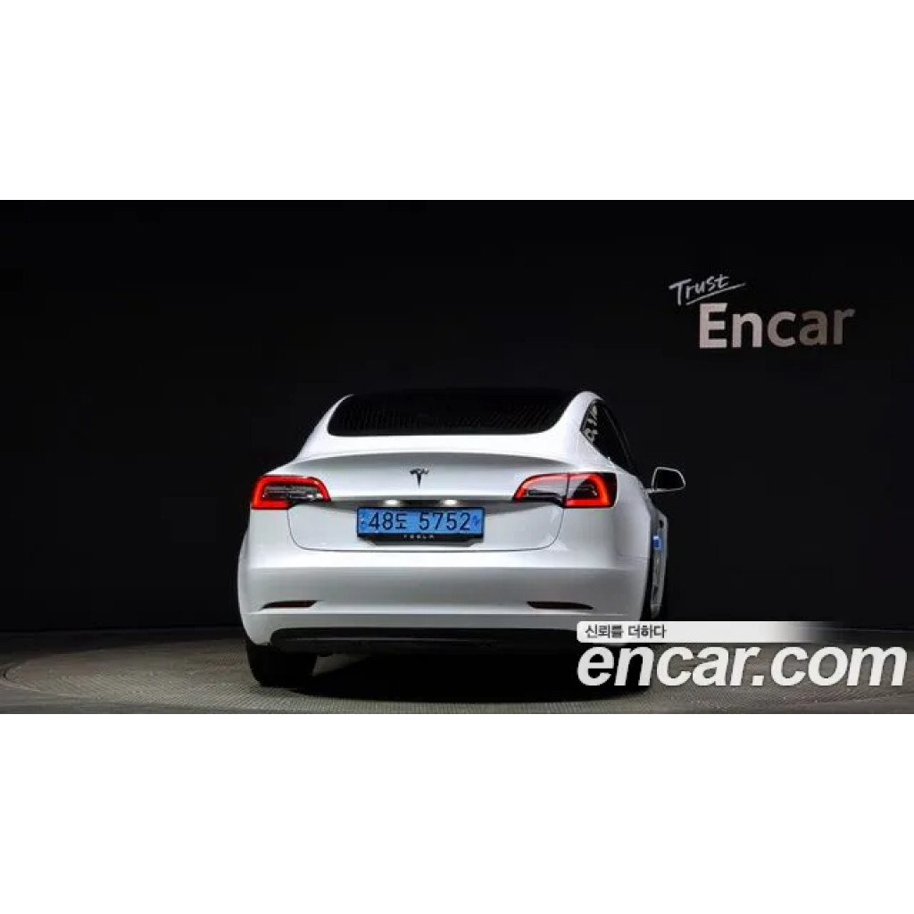 Tesla Model 3 2020 г.