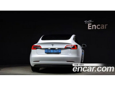 Tesla Model 3 2020 г.