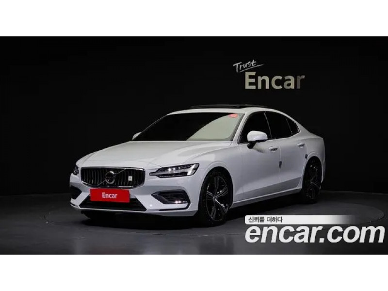 Volvo S60 2021 г.