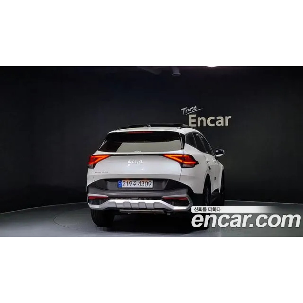 KIA Sportage 2023 г.