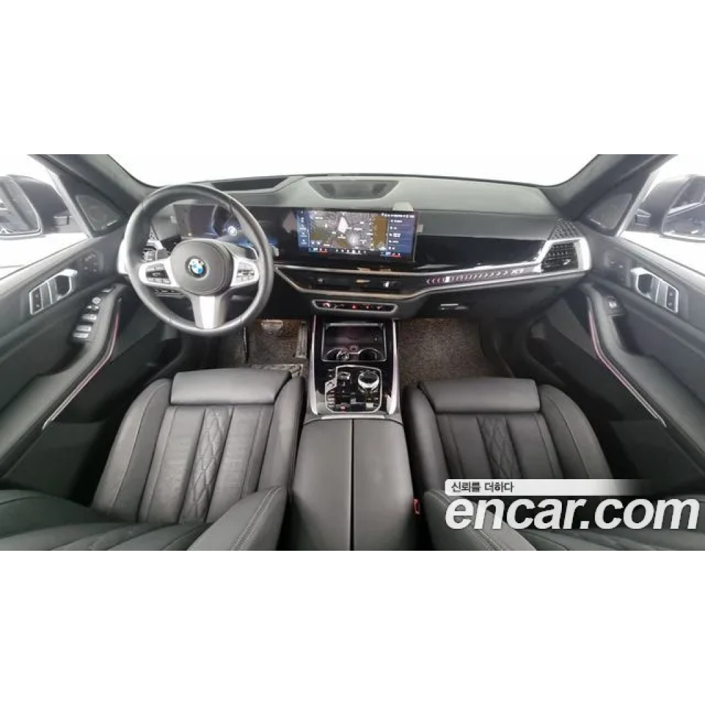 BMW X7 2024 г.