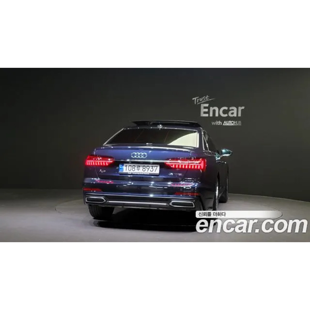 Audi A6 2022 г.