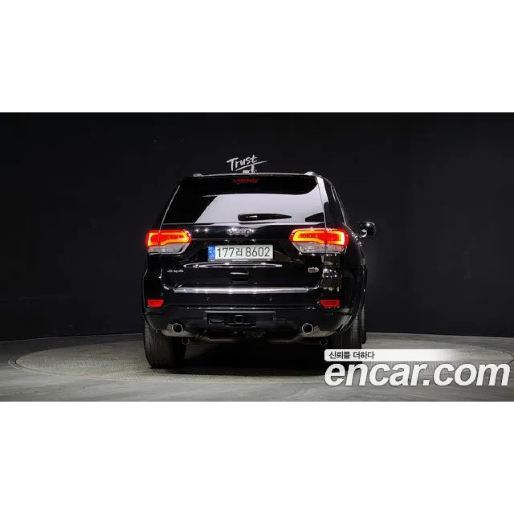 Jeep Cherokee 2021 г.