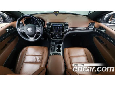 Jeep Cherokee 2021 г.