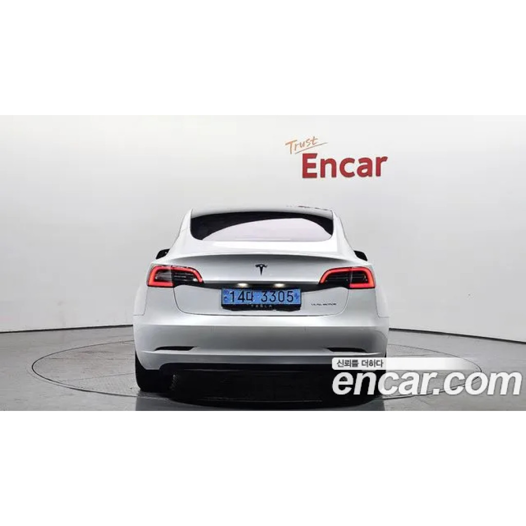 Tesla Model 3 2021 г.
