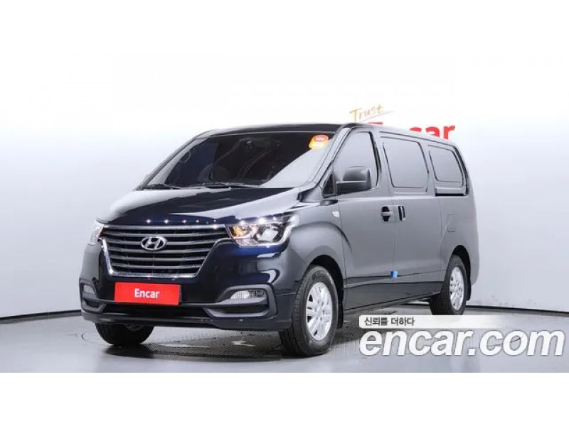 Hyundai Starex 2021 г.