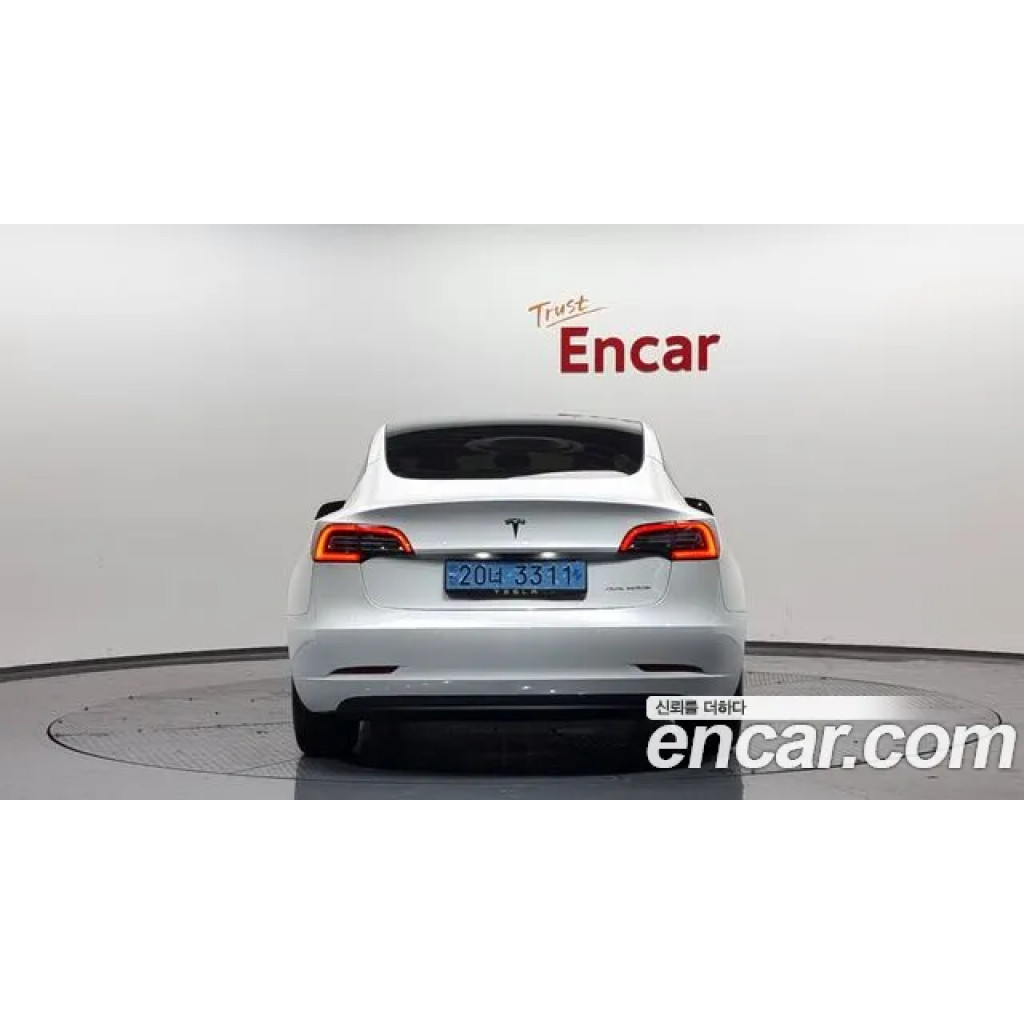 Tesla Model 3 2022 г.