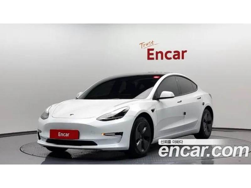 Tesla Model 3 2022 г.