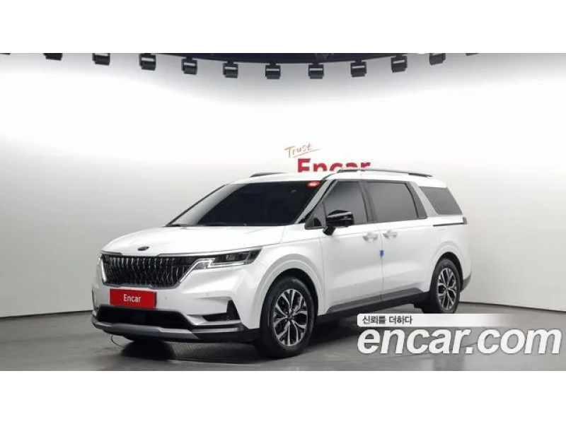 KIA Carnival 2021 г.