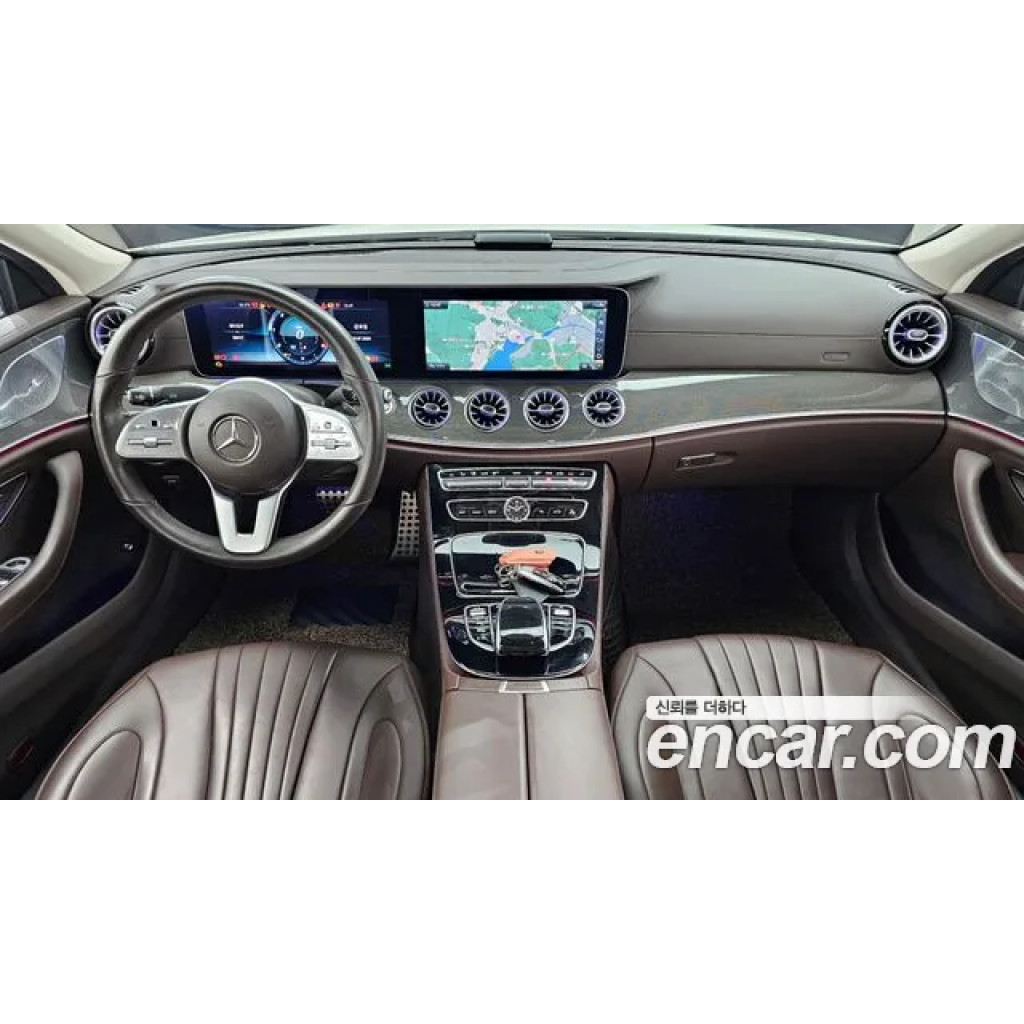 Mercedes Benz CLS-Class 2020 г.