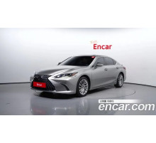 Lexus Is 2022 г.