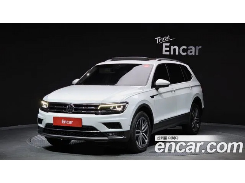 Volkswagen Tiguan 2020 г.
