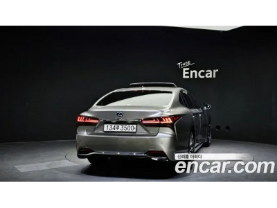 Lexus LS 2022 г.