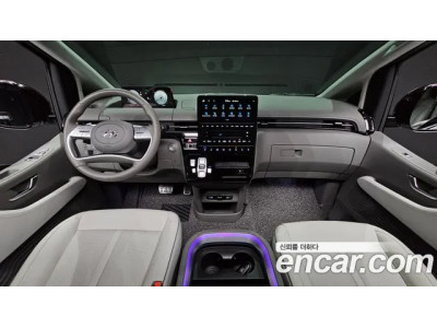 Hyundai Staria 2023 г.