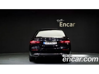 Mercedes Benz E-Class 2022 г.