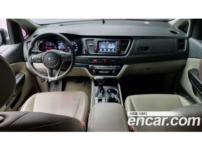 KIA Carnival 2020 г.
