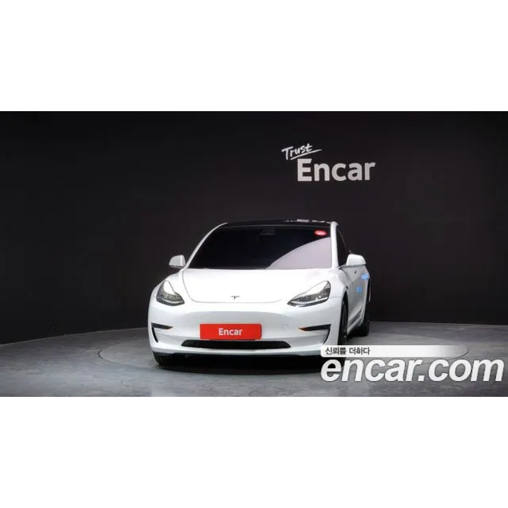 Tesla Model 3 2020 г.